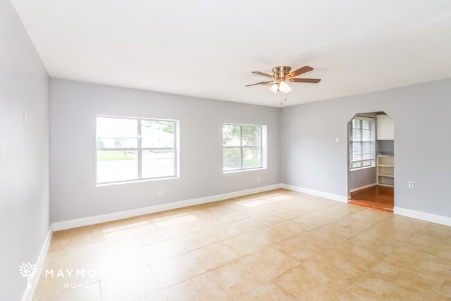 Photo - 7126 Kings Dr