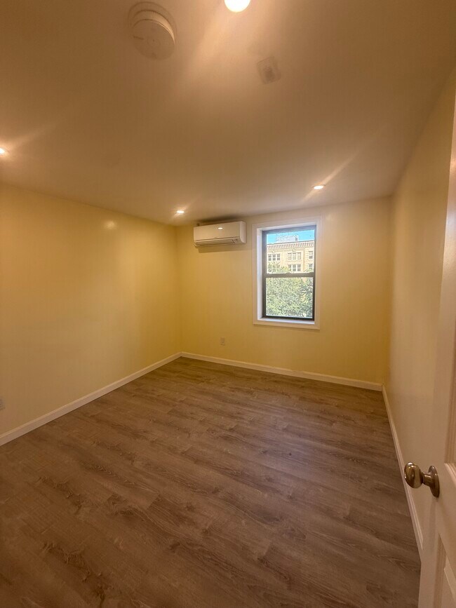 Photo - 15 Hudson St Unit 3