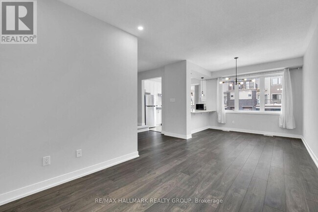 Photo - 233 Anyolite Private