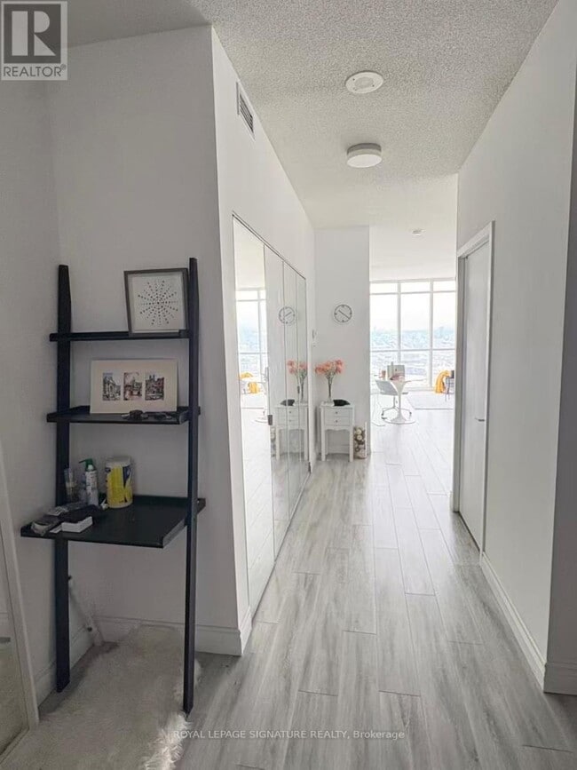 Photo - 21 Iceboat Terr Unité 4515