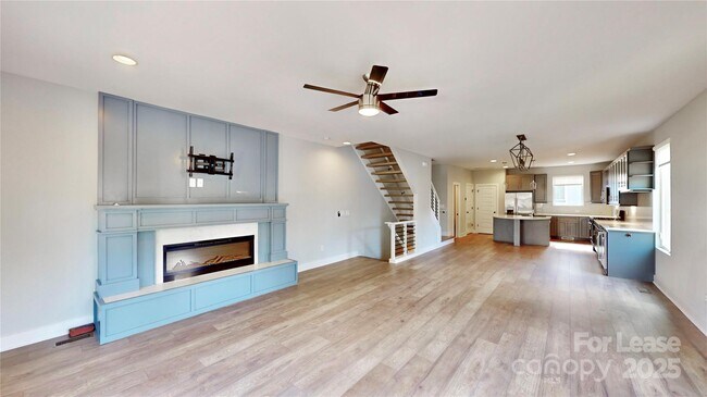 Photo - 208 Walnut Ave Unit B