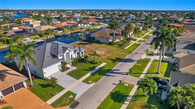 Building Photo - 144 Gulfport Ct Rental