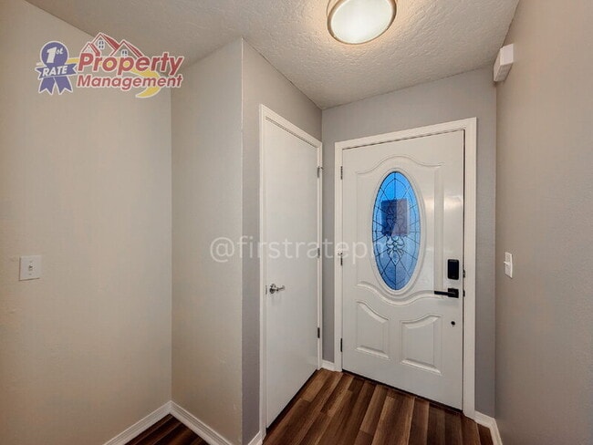 Photo - 9511 W Mossywood Dr