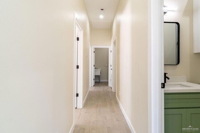 Photo - 5705 Notre Dame Ave Unidad 2 Rental