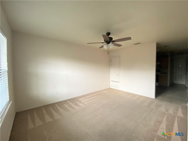 Photo - 1610 Aztec Trce Unit B