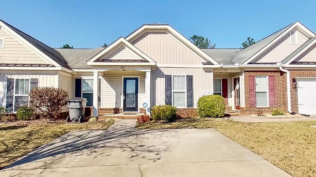 Building Photo - Beautiful Low Maintenance Executive Town Home Close to Gate 2 Fort Gordon