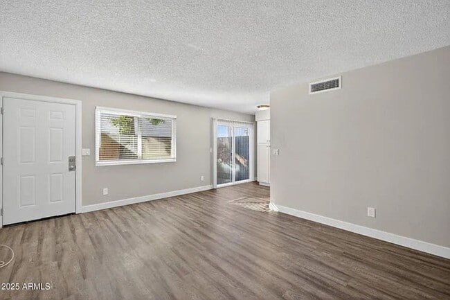 Photo - 860 E Brown Rd