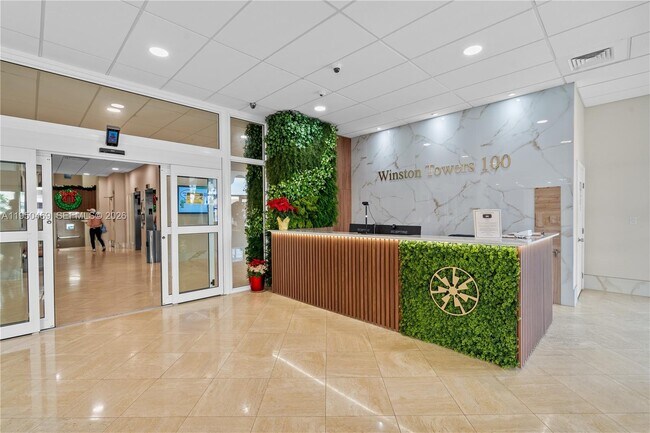 Building Photo - 250 174th St Unit 410