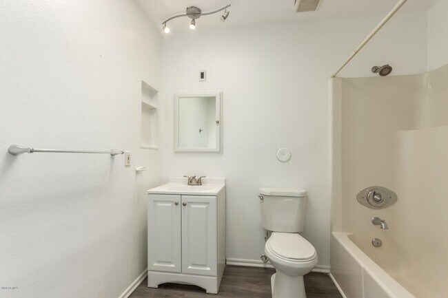 Photo - 4501 W Yucca St