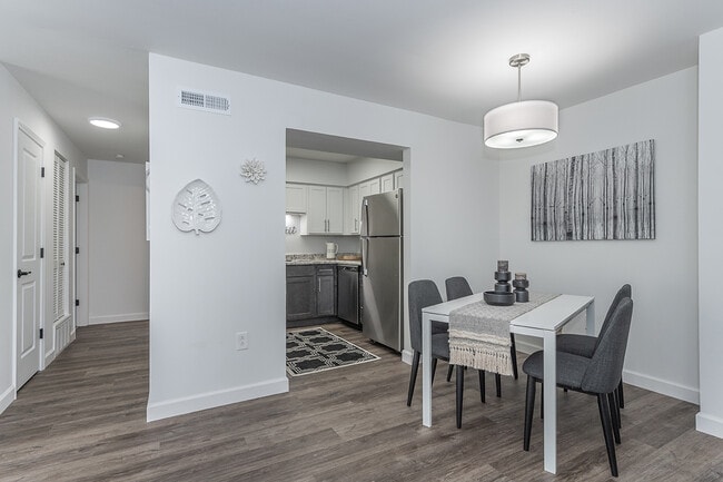 Photo - Bloomfield Apartments