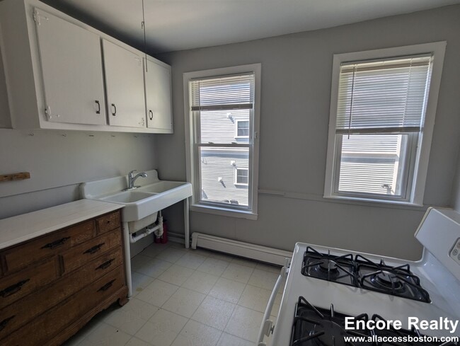 Photo - 500 Franklin St Unit #2