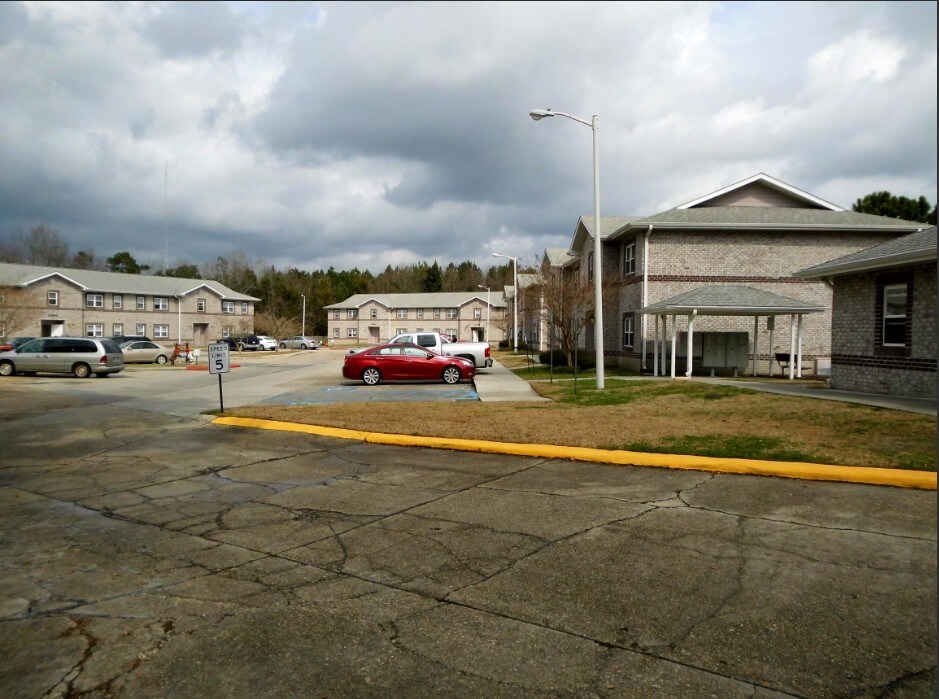 Blue Meadow Apartments - Blue Meadow Apartments