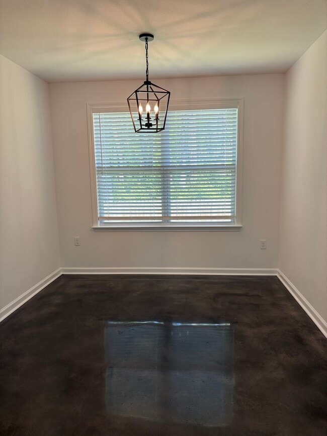 Photo - 3 Bedroom COMING SOON!