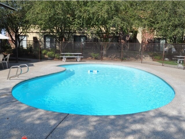 Photo - South Hill Commons