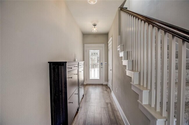Photo - 13501 Metric Blvd Unit 40