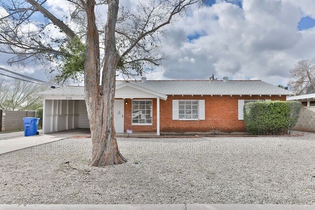 Photo - 2129 W Weldon Ave