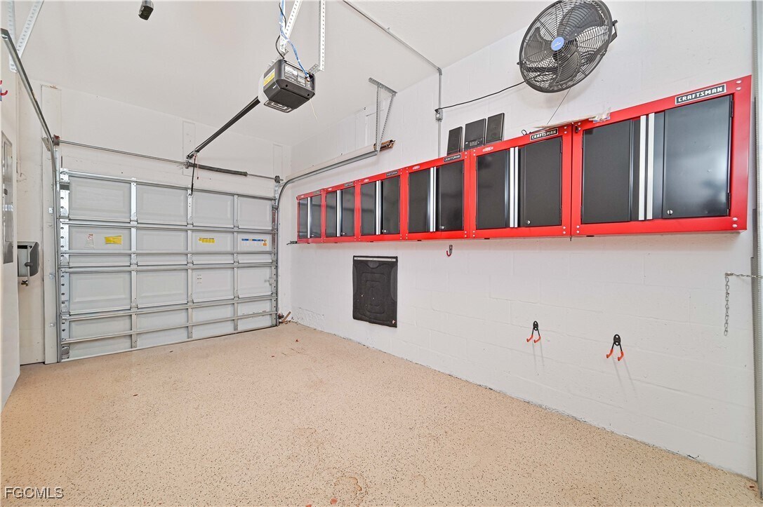 Photo - 10120 Tin Maple Dr