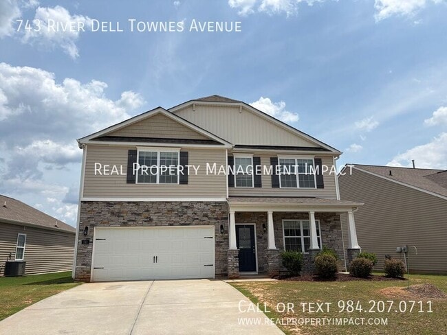 Building Photo - 743 River Dell Townes Ave.