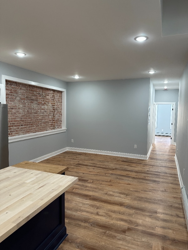 Photo - 372 Main St Unit 2nd Floor