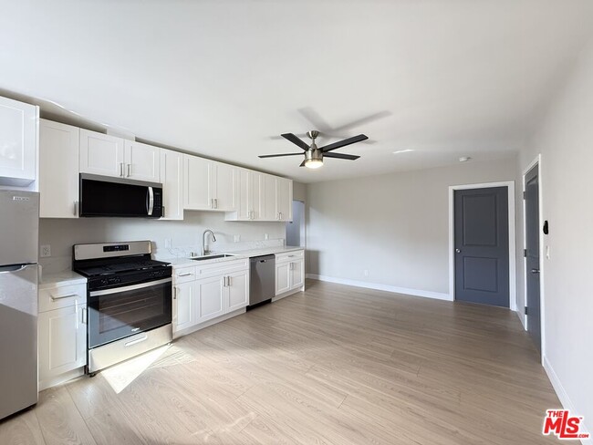 Photo - 1505 Cochran Ave Unidad 2