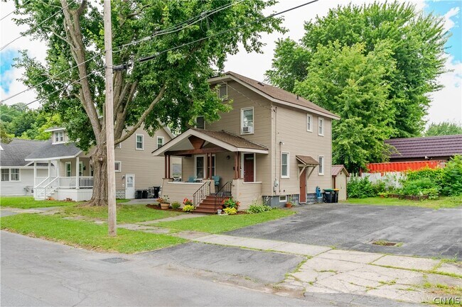 104 Fairmont Ave