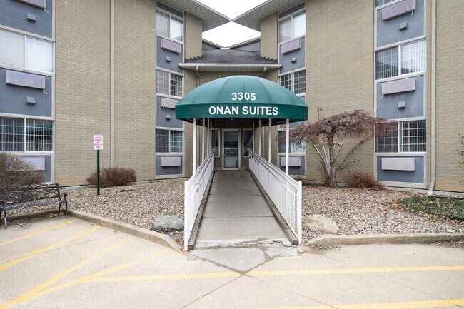 3305 Sunset Ave Unit 324