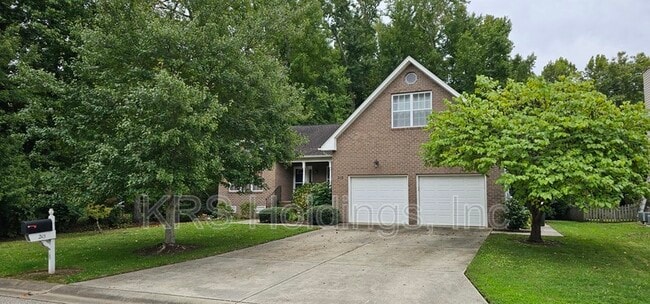 Photo - 215 Bayberry Ln