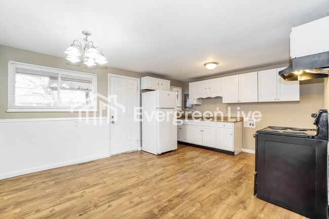 Photo - 6908 Retton Rd