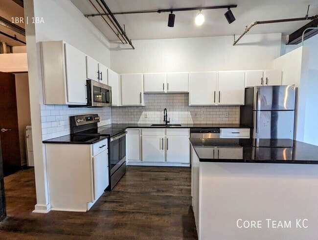 Photo - 204 Walnut St Unit 309