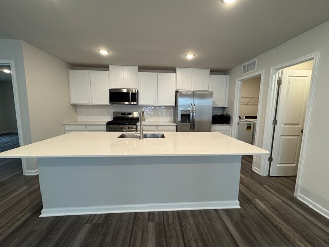 Photo - Move In Ready 5BR/2.5BA Home located near UNCC!