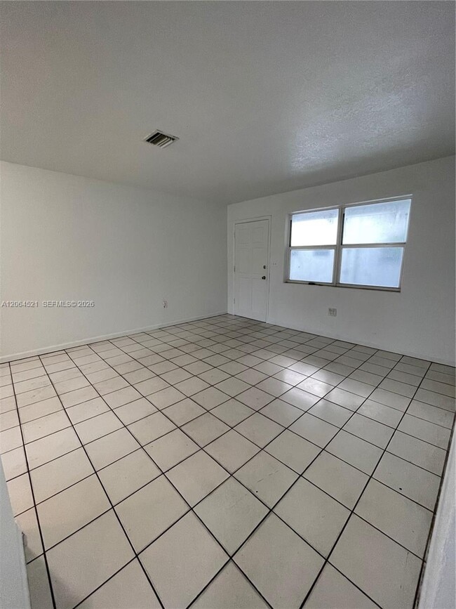 Photo - 1243 NW 61st St Unit 3