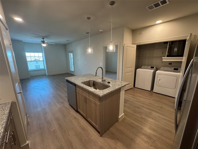 Photo - 6000 Jones Rd Unit 4202