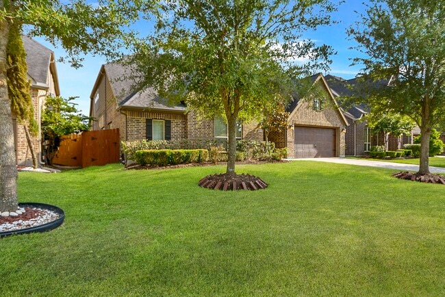 Photo - 27815 Colonial Point Dr