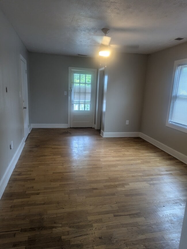 Photo - 122 Rolling Acres Dr