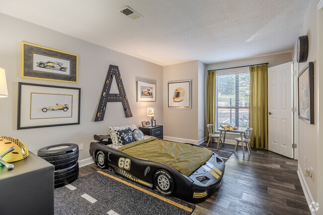 2BR, 2BA - 1134SF - Bedroom 2