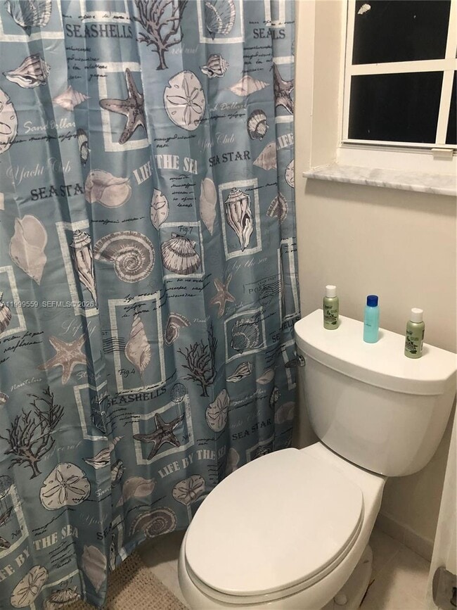 Building Photo - 17892 SW 114th Ave