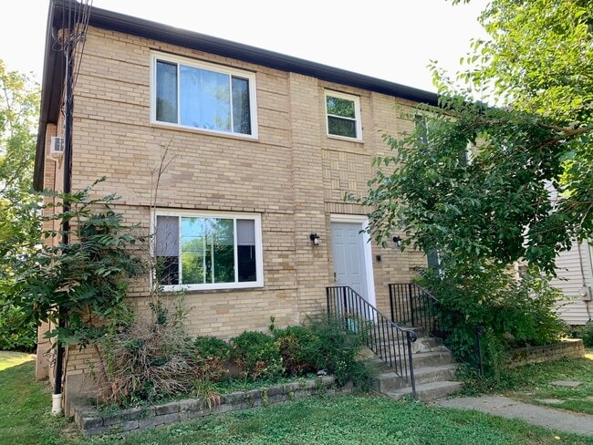 Exterior Photo - 6408 Kennedy Ave Unit Apt. #2