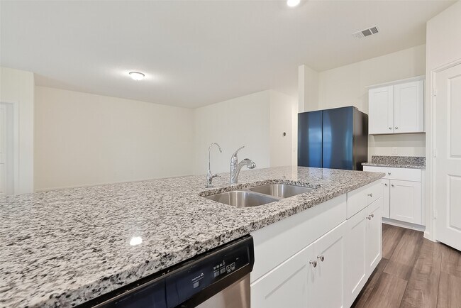 Photo - 1065 Long Bay Ct