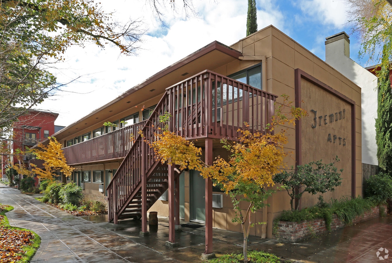Fremont Apartments - Fremont Apartments