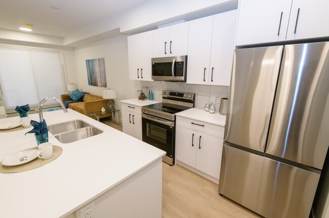 Photo - 11519 29 St SE