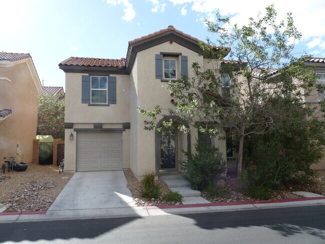 SOUTHWEST 3 BEDROOM, 2.5 BATH WITH LOFT - SOUTHWEST 3 BEDROOM, 2.5 BATH WITH LOFT