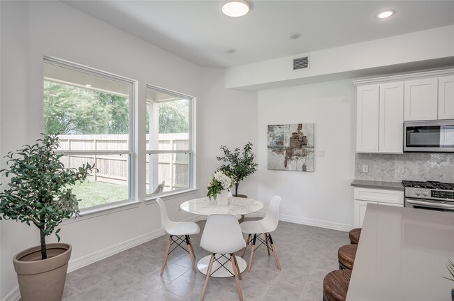 Photo - 3406 Talia Wood Ct