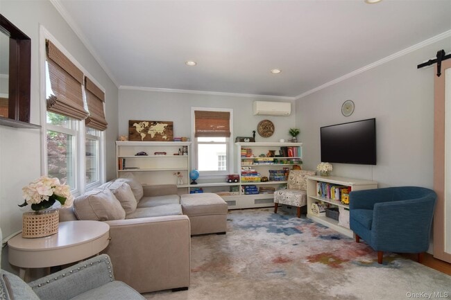 Photo - 26 Riverview Ave