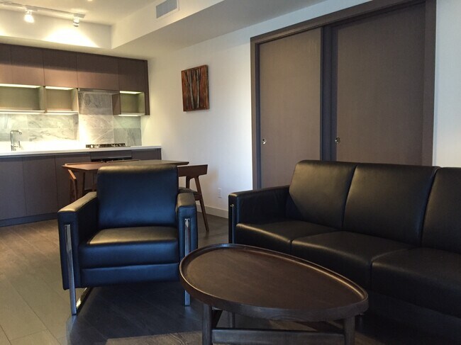 Photo - 38 Smithe St