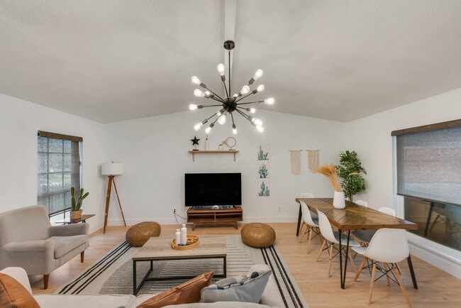 Photo - 9230 Millwood Dr Unidad ID1056403P