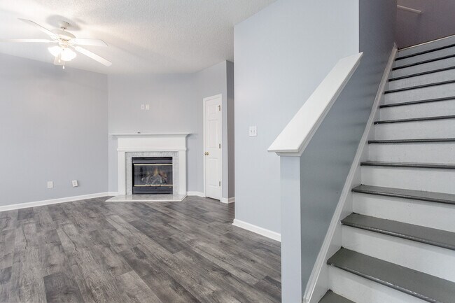 Photo - 7220 Oakley Ct