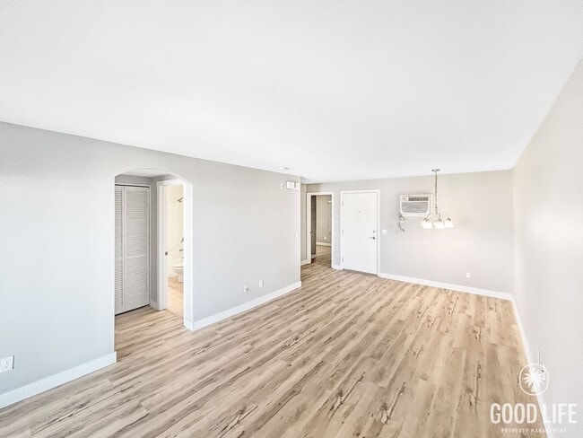 Photo - Beautiful 2BD/1BA W/ Updated Kitchen, AC, and In-Unit Laundry in Colina Del Sol!
