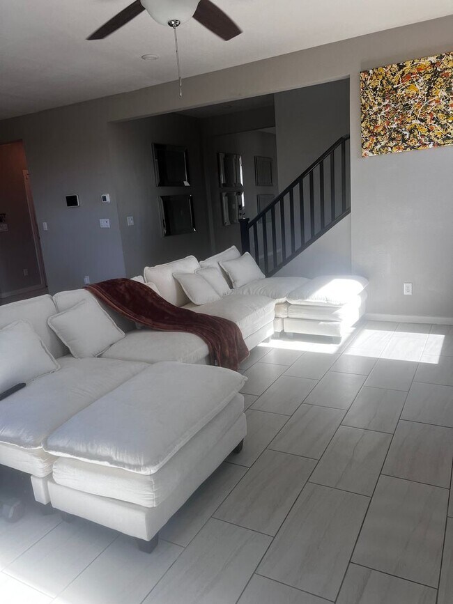 Photo - 6913 Boulder View St