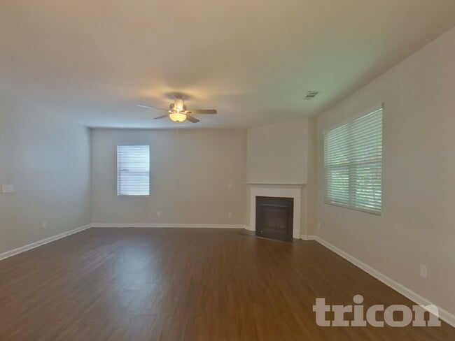 Photo - 170 Ivey Meadow Dr