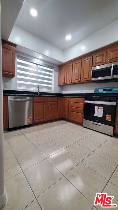 Photo - 621 E Olive Ave Unit 105